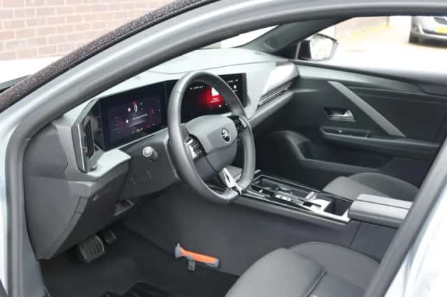 Opel Astra (2025) thumbnail 13