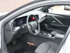 Opel Astra (2025) thumbnail 13