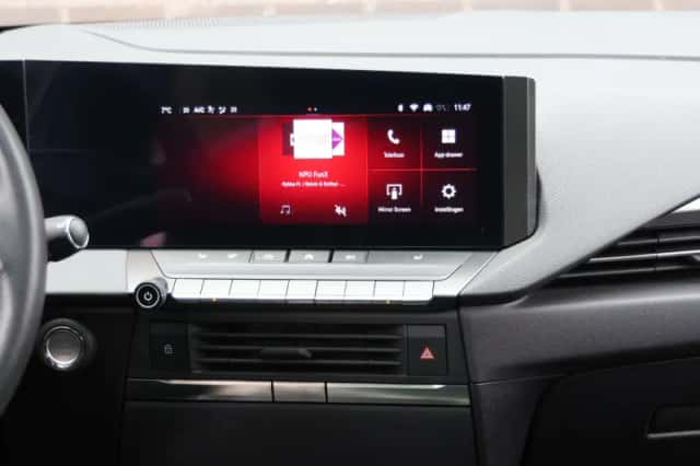 Opel Astra (2025) thumbnail 18