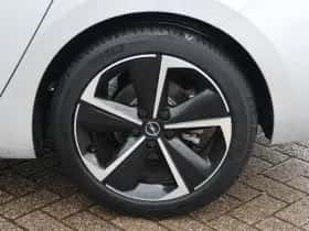 Opel Astra (2025) thumbnail 24