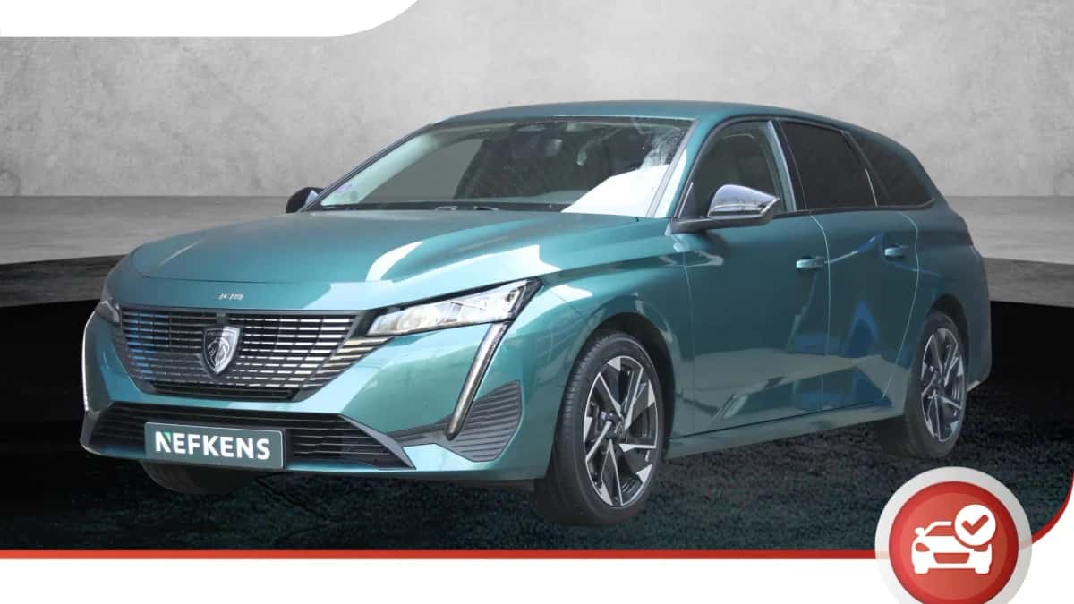 Peugeot 308 (2023) — foto 1