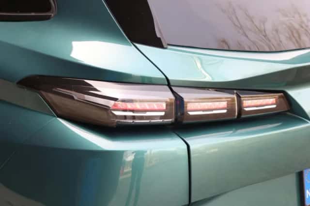 Peugeot 308 (2023) thumbnail 18