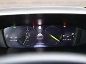 Peugeot 308 (2023) thumbnail 25