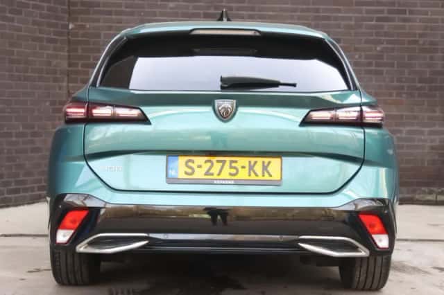 Peugeot 308 (2023) thumbnail 6