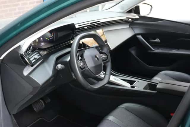 Peugeot 308 (2023) thumbnail 10