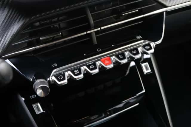 Peugeot e-2008 (2025) thumbnail 38