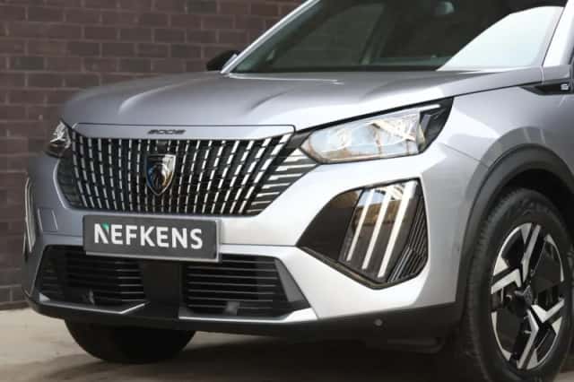 Peugeot e-2008 (2025) thumbnail 6
