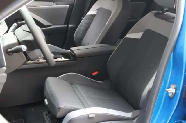 Opel Astra (2025) thumbnail 14