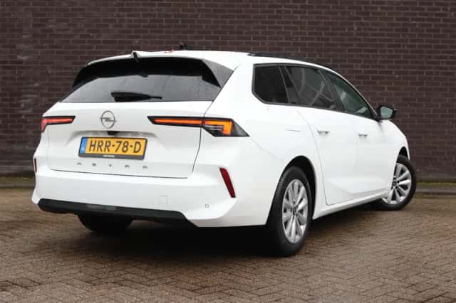 Opel Astra (2025) thumbnail 3