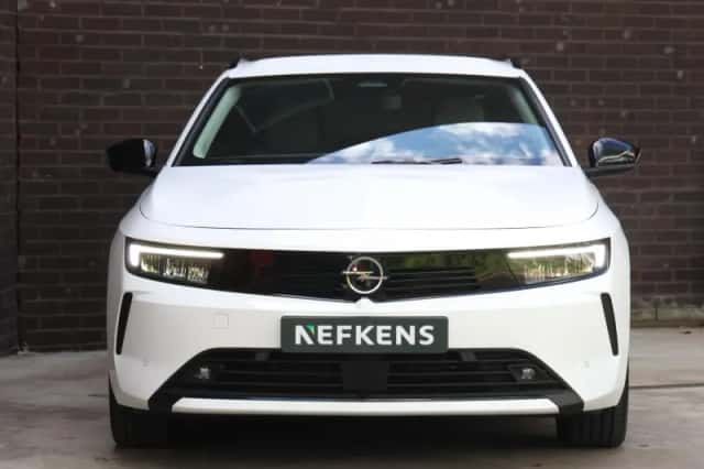 Opel Astra (2025) thumbnail 5