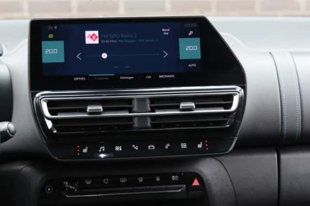 Citroën C5 Aircross (2023) thumbnail 16