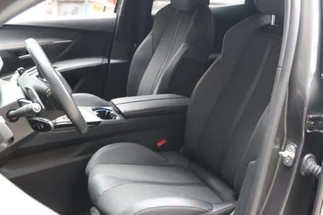 Peugeot 3008 (2020) thumbnail 12
