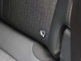 Peugeot 3008 (2020) thumbnail 15