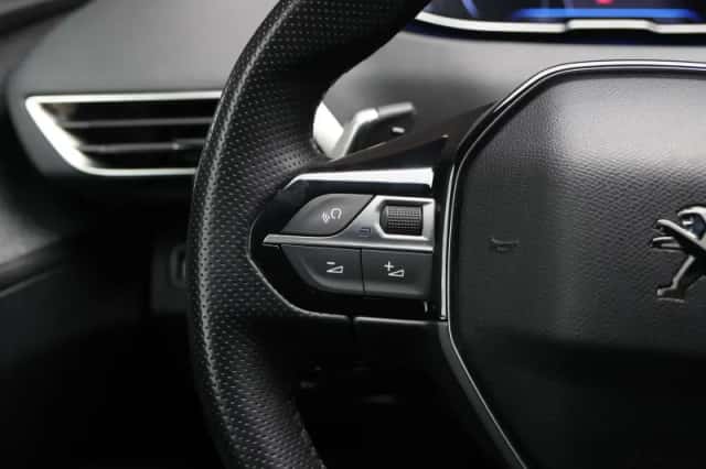 Peugeot 3008 (2020) thumbnail 26