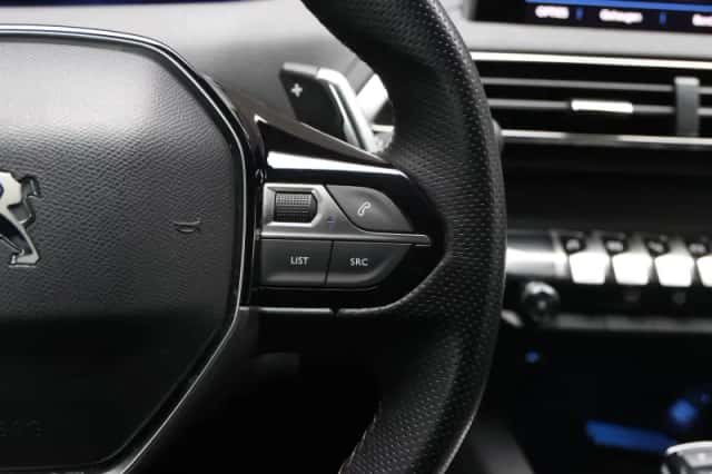 Peugeot 3008 (2020) thumbnail 27