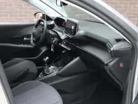 Peugeot 208 (2025) thumbnail 9