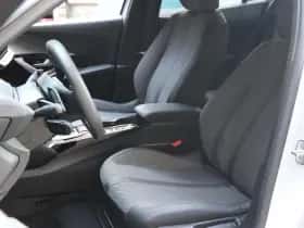 Peugeot 2008 (2025) thumbnail 12