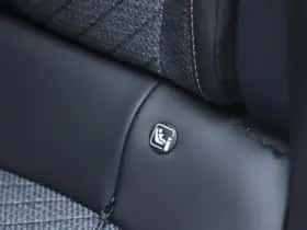 Peugeot 2008 (2025) thumbnail 15