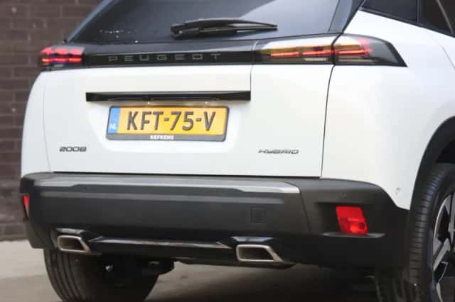 Peugeot 2008 (2025) thumbnail 8