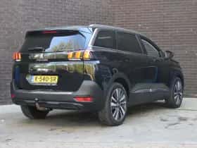 Peugeot 5008 (2021) thumbnail 3