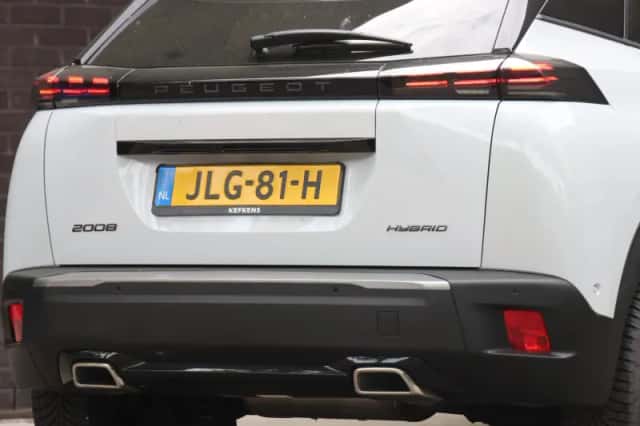 Peugeot 2008 (2025) thumbnail 8