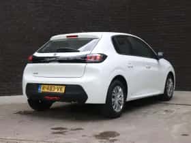 Peugeot 208 (2022) thumbnail 3