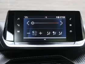Peugeot 208 (2022) thumbnail 28