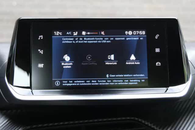 Peugeot 208 (2022) thumbnail 29