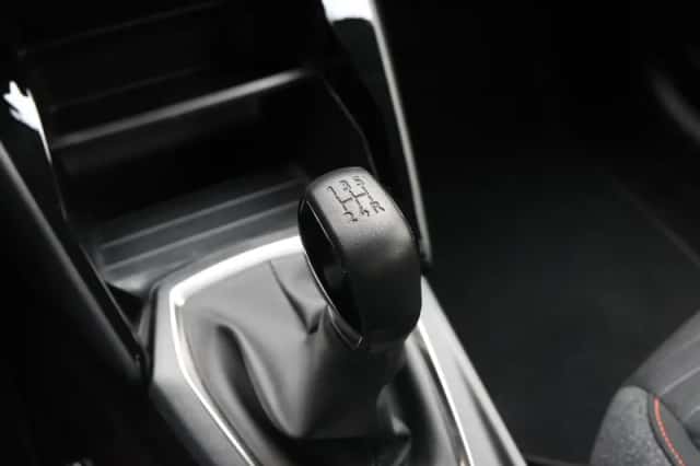 Peugeot 208 (2022) thumbnail 32