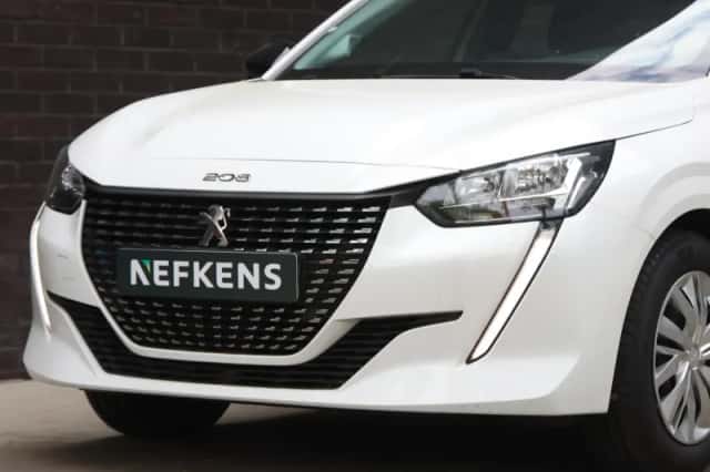 Peugeot 208 (2022) thumbnail 6