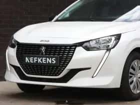 Peugeot 208 (2022) thumbnail 6