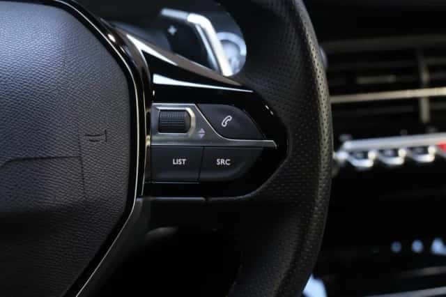 Peugeot 2008 (2024) thumbnail 24