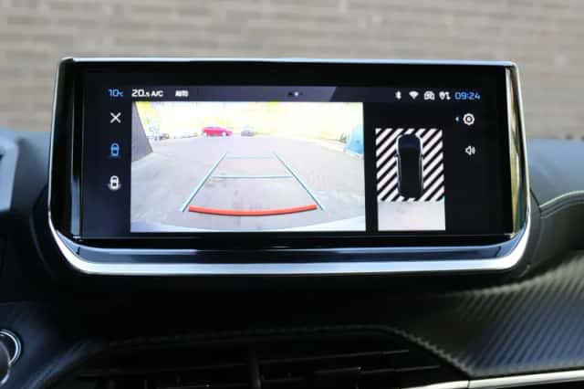 Peugeot 2008 (2024) thumbnail 33