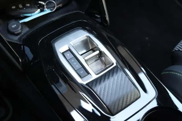 Peugeot 2008 (2024) thumbnail 35