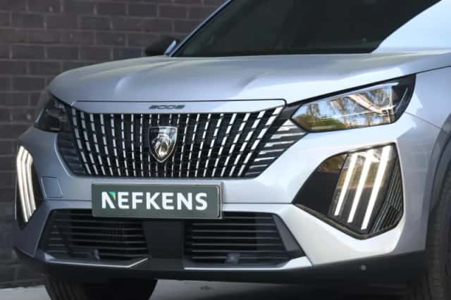 Peugeot 2008 (2024) thumbnail 6