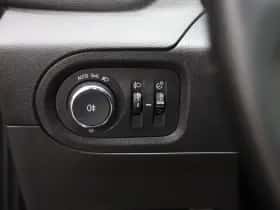 Opel Grandland X (2019) thumbnail 28