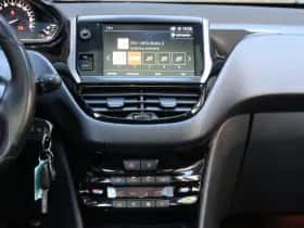 Peugeot 2008 (2019) thumbnail 15