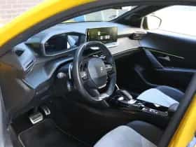 Peugeot 208 (2021) thumbnail 11