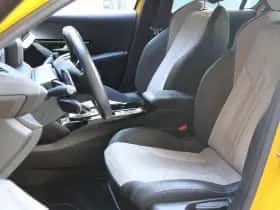 Peugeot 208 (2021) thumbnail 12