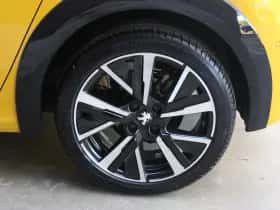 Peugeot 208 (2021) thumbnail 20