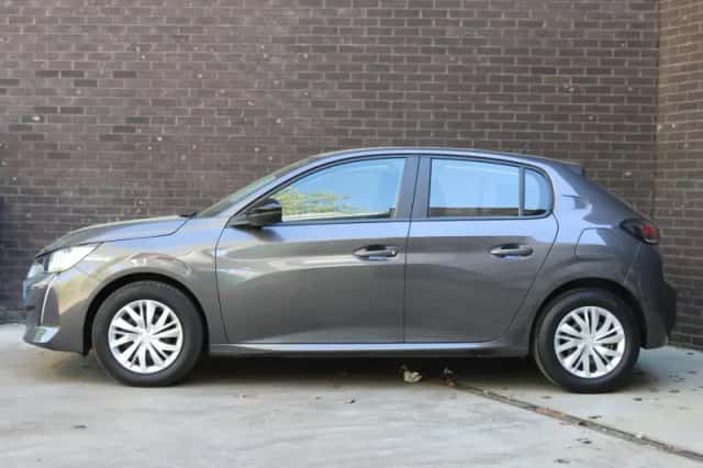 Peugeot 208 (2022) thumbnail 2