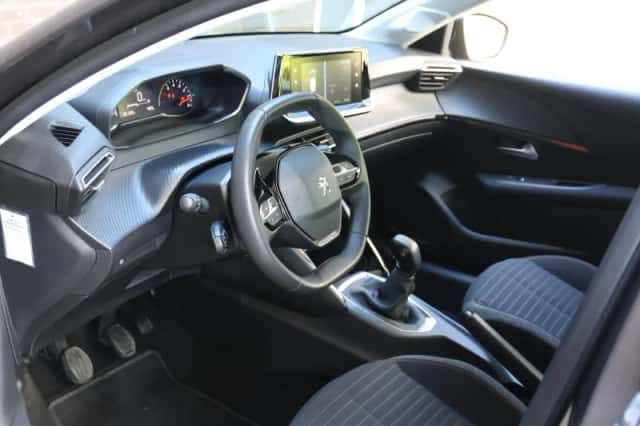 Peugeot 208 (2022) thumbnail 12