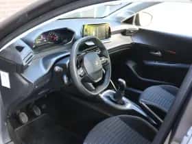 Peugeot 208 (2022) thumbnail 12