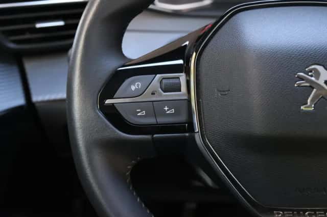 Peugeot 208 (2022) thumbnail 23
