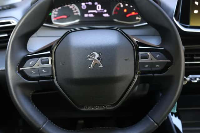 Peugeot 208 (2022) thumbnail 25