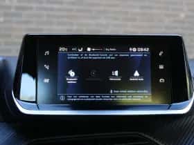 Peugeot 208 (2022) thumbnail 30