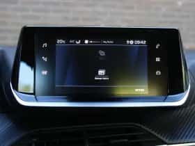 Peugeot 208 (2022) thumbnail 31