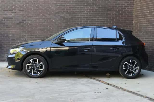 Opel Corsa (2024) thumbnail 2