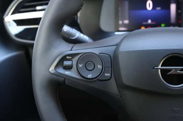 Opel Corsa (2024) thumbnail 25