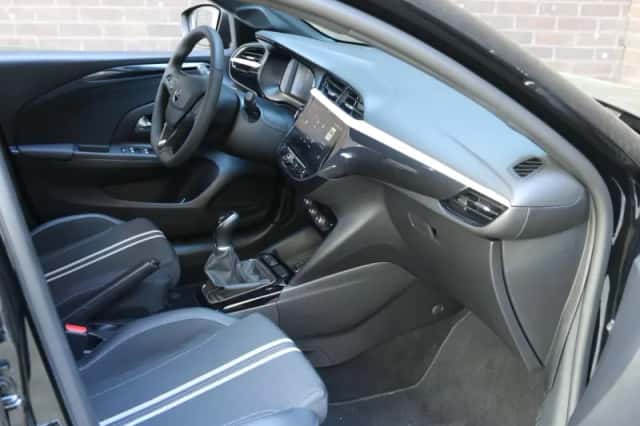 Opel Corsa (2024) thumbnail 9